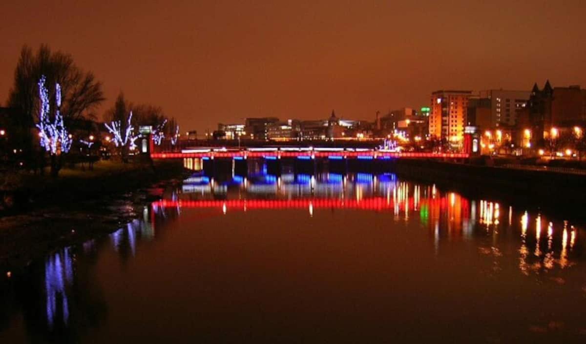 Glasgow City Centre G1 Penthouse With Riverviews - Duplex מראה חיצוני תמונה